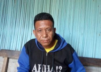 Kepala Seksi Kesejahteraan Sosial (Kasi Kesos) Desa Oeekam, Fredik S D M Sabat (Foto : Joe Kikhau/BentaraNet)