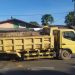Video : Dump Truck Terlepas Ban Lalu Hantam 2 Sepeda Motor di Lamahora