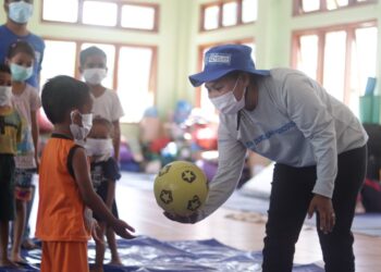 Plan Indonesia Salurkan Bantuan Senilai Rp 1,2 Miliar untuk Penyintas Pasca Bencana Banjir Bandang di Lembata