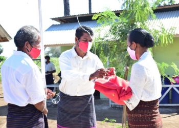 Yohanes Kewasa, Difable Pengibar Bendera, Pengungsi Banjir Bandang & Makna Kemerdekaan RI