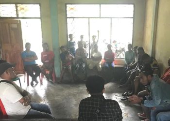 Komunitas Taman Daun Buka Kelas Belajar Bahasa Inggris Perdana di Adonara
