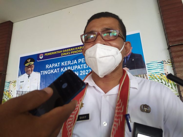 Kepala Dinas Pendidikan Kabupaten Lembata, Anselmus Ola Bahy / Foto : BentaraNet