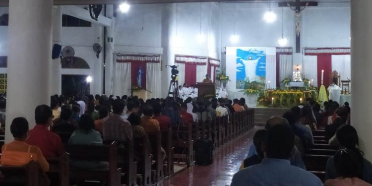 Perayaan Misa Selama Pekan Suci di Lembata Berjalan Aman dan Tertib