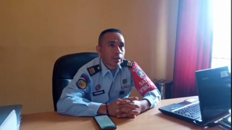 Kepala Tata Usaha (KTU) Lembaga Pemasyarakatan (Lapas) Kelas III Kabupaten Lembata / Foto : BentaraNet (Teddy Kelen)