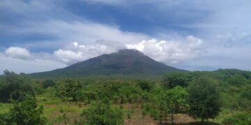 Warga Diminta Tetap Waspada Meski Gunung Api Ile Lewotolok Turun Level