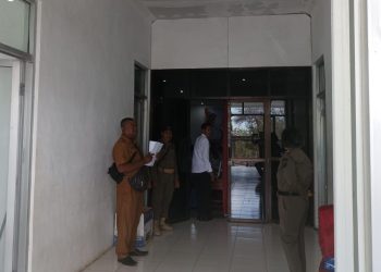 Kosmetik Tebal Halangi Screening Wajah CPNS di Lembata