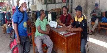 Polres Lembata Pantau Antrian Panjang di SPBU Tanah Merah