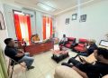 Sat Intelkam Polres Lembata Wawancarai Sekda Terkait Persiapan HUT Otonomi Daerah ke-26 Kabupaten Lembata