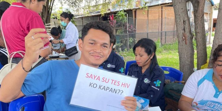 Dinkes Lembata Gelar Sosialisasi dan Anjangsana ke Tokoh Agama Sambut Hari AIDS Sedunia 1 Desember
